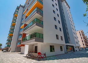 Новий комплекс на першій лінії Новий комплекс на першій лінії