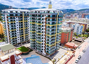 Новий комплекс на першій лінії Новий комплекс на першій лінії