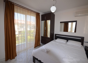 Вілла з власним пляжем і прямим видом на море