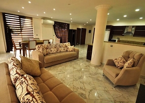 Вілла з власним пляжем і прямим видом на море