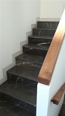 Просторий дуплекс для великої родини в Ізмірі Просторий дуплекс для великої родини в Ізмірі