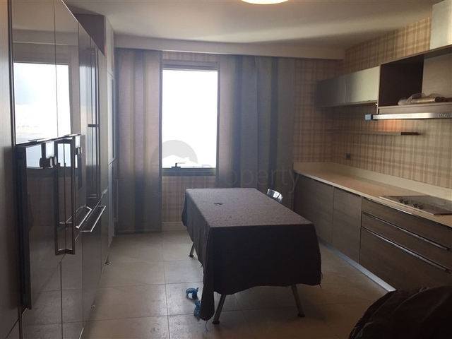 Апартаменти 2 + 1 в новому комплексі в Ізмірі Апартаменти 2 + 1 в новому комплексі в Ізмірі