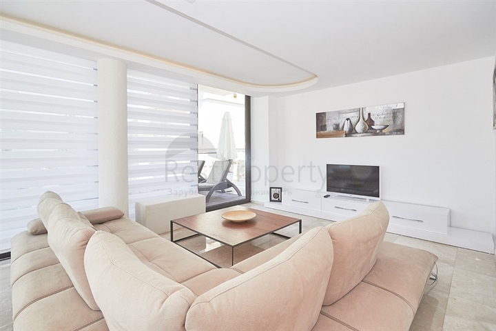 Елітна вілла 5 + 1 в Калкані