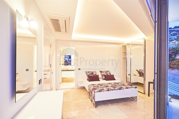 Елітна вілла 5 + 1 в Калкані