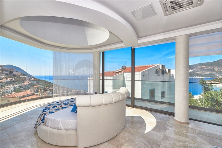 Елітна вілла 5 + 1 в Калкані