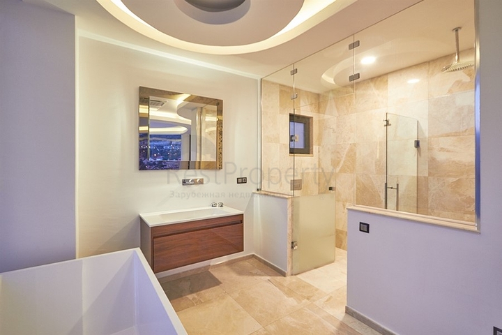 Елітна вілла 5 + 1 в Калкані