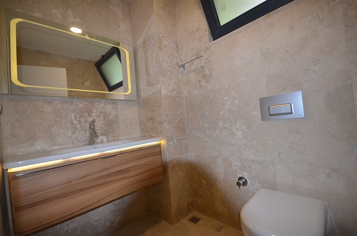 Вілла з приголомшливим видом в Калкані