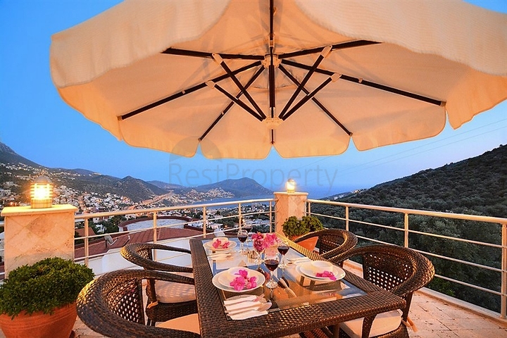 Мебльована вілла в атмосферному Калкані