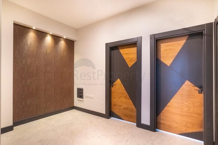 Бізнес-центр в районі, що розвивається Оба