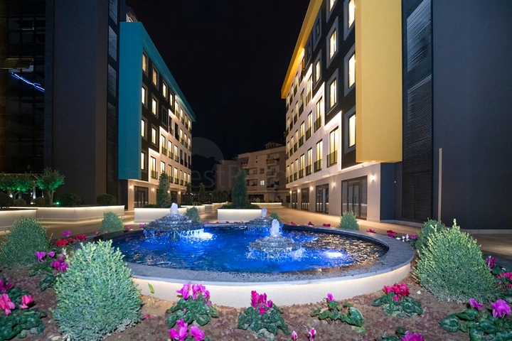 Бізнес-центр в районі, що розвивається Оба