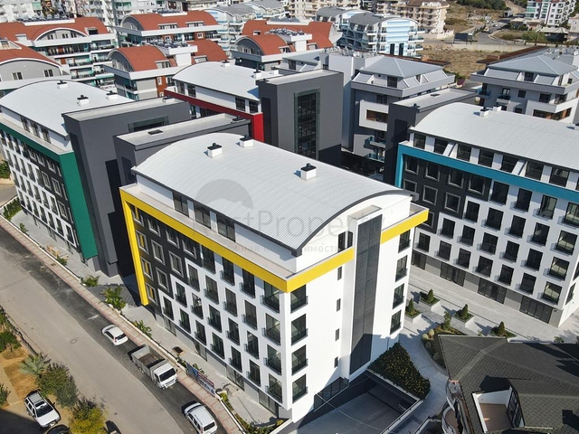 Бізнес-центр в районі, що розвивається Оба