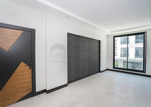 Бізнес-центр в районі, що розвивається Оба