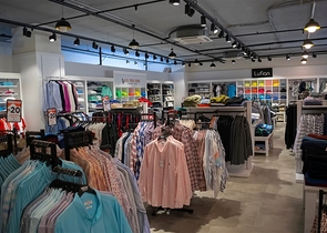 Торгові приміщення в районі Окурджалар