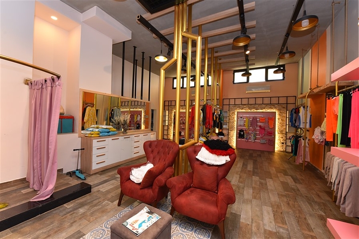 Комерційне приміщення в самому центрі Аланії