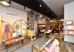 Комерційне приміщення в самому центрі Аланії