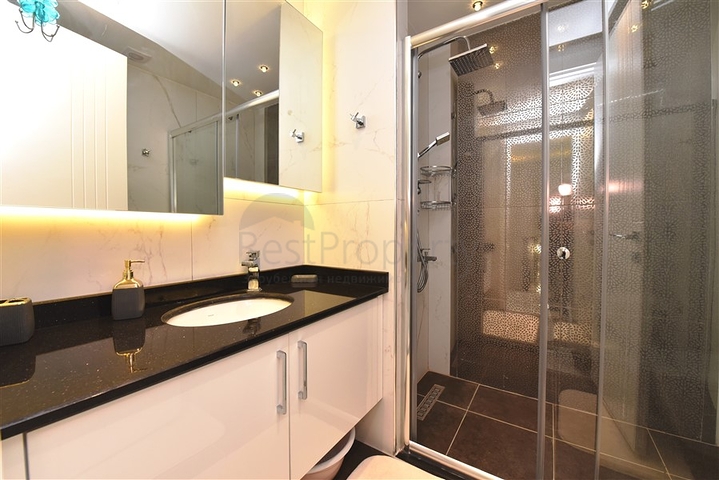 Пентхаус 2 + 1 на оренду в районі пляжу Клеопатри