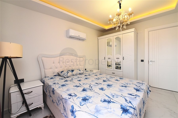 Пентхаус 2 + 1 на оренду в районі пляжу Клеопатри