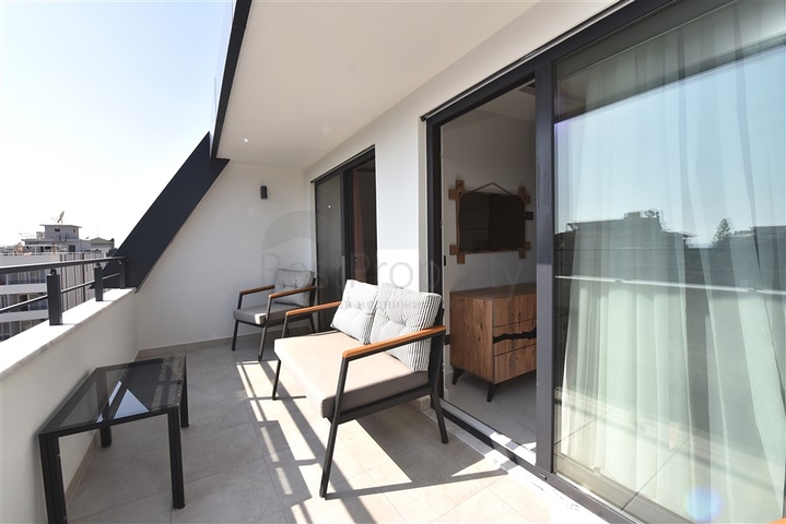 Пентхаус 2 + 1 на оренду в районі пляжу Клеопатри