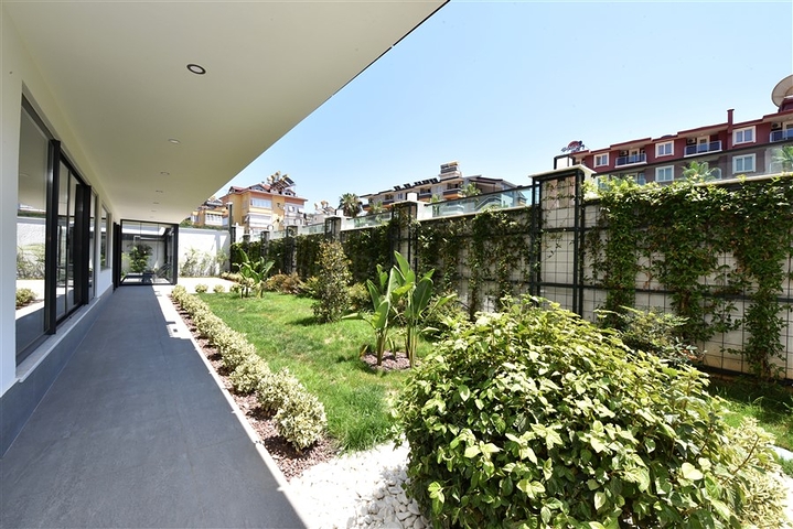 Пентхаус 2 + 1 на оренду в районі пляжу Клеопатри