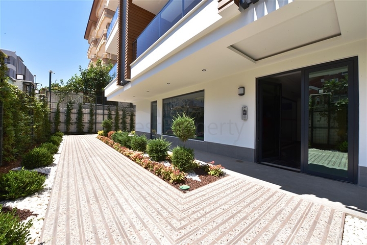 Пентхаус 2 + 1 на оренду в районі пляжу Клеопатри