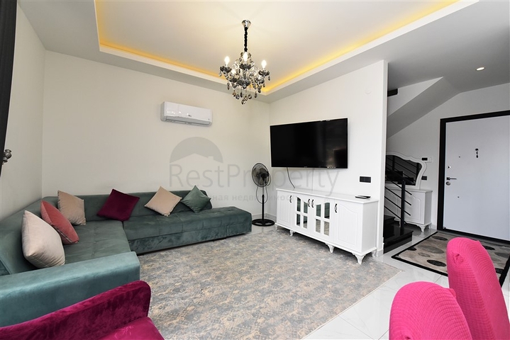 Пентхаус 2 + 1 на оренду в районі пляжу Клеопатри