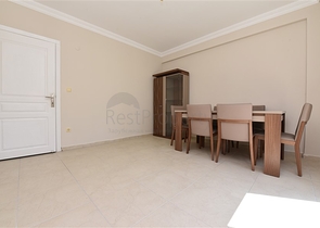 Просторий Дуплекс 3 + 1 в районі Турклер