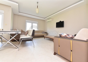 Просторий Дуплекс 3 + 1 в районі Турклер