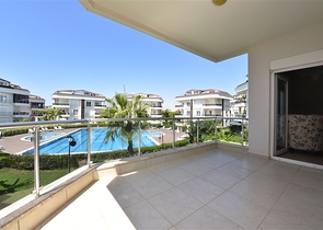 Просторий Дуплекс 3 + 1 в районі Турклер