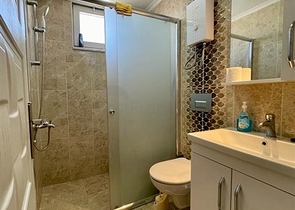 Затишна квартира 1 + 1 в районі Махмутлар