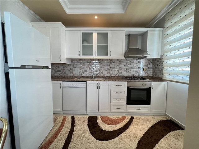 Просторі апартаменти 2 + 1 в Махмутларі