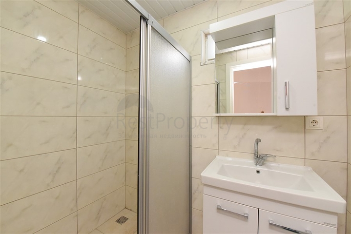 Великий пентхаус 4 + 1 площею 165 м2