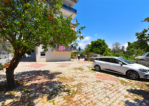 Великий пентхаус 4 + 1 площею 165 м2