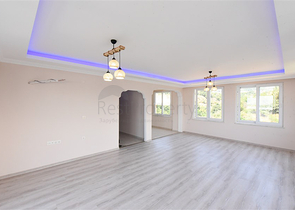 Великий пентхаус 4 + 1 площею 165 м2