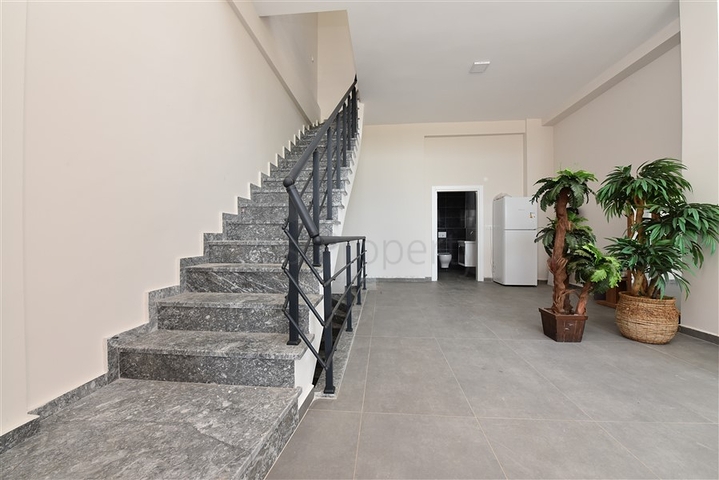 Комерційне приміщення з виходом на центральну вулицю району Каргиджак 