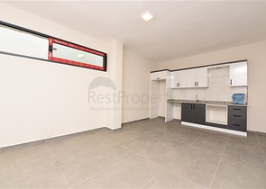 Комерційне приміщення з виходом на центральну вулицю району Каргиджак 