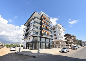 Комерційне приміщення з виходом на центральну вулицю району Каргиджак 