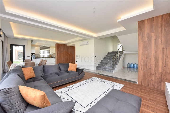 Вілла в оренду в районі Каргиджак