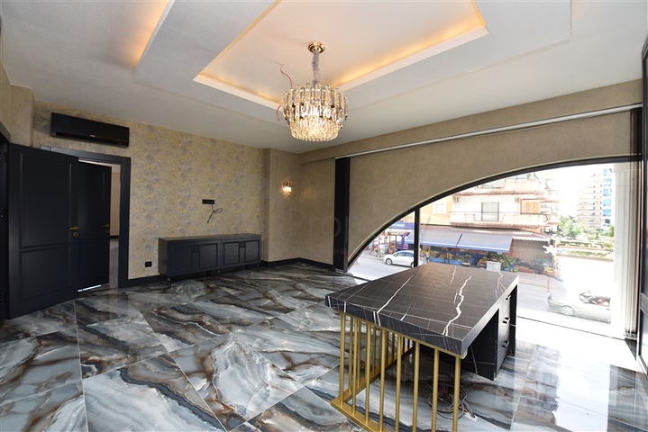 Комерційне приміщення в центрі Махмутлара