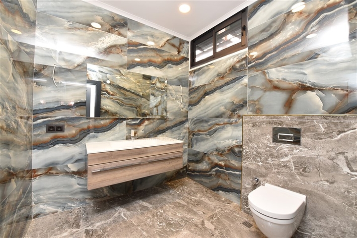 Комерційне приміщення в центрі Махмутлара