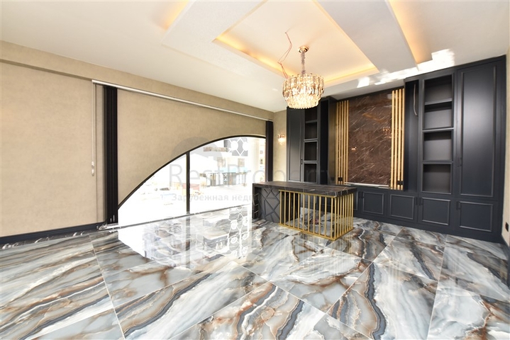 Комерційне приміщення в центрі Махмутлара