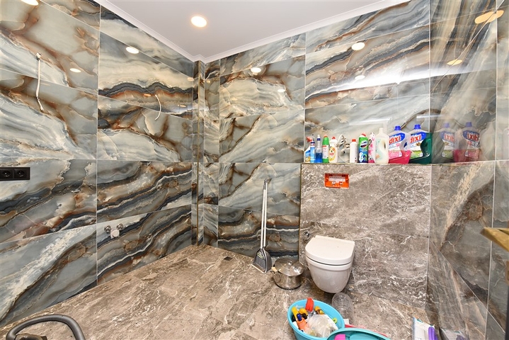 Комерційне приміщення в центрі Махмутлара