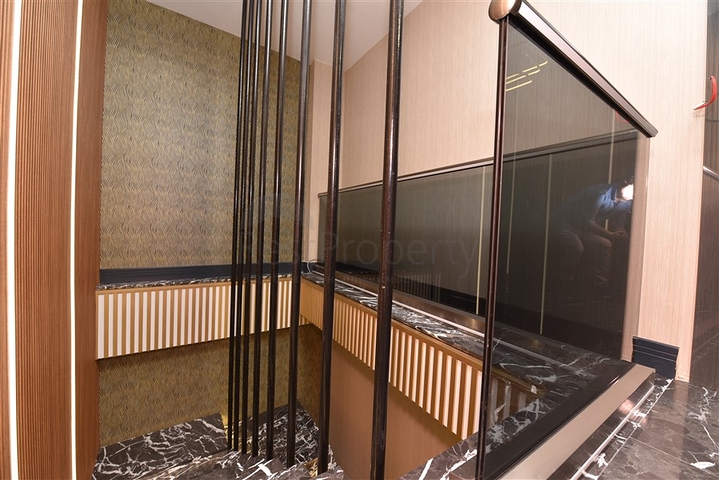 Комерційне приміщення в центрі Махмутлара