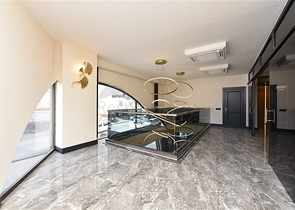 Комерційне приміщення в центрі Махмутлара