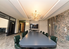 Комерційне приміщення в центрі Махмутлара