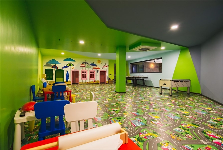 Садовий дуплекс в одному з кращих комплексів в районі Каргыджак