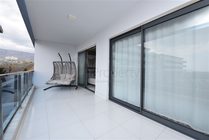 Садовий дуплекс в одному з кращих комплексів в районі Каргыджак