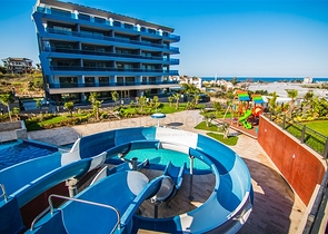 Садовий дуплекс в одному з кращих комплексів в районі Каргыджак