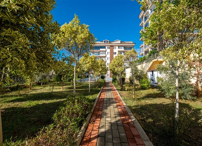 Великий пентхаус від власника плануванням 4+1 в районі Джікджіллі