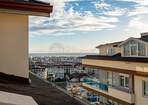 Великий пентхаус від власника плануванням 4+1 в районі Джікджіллі