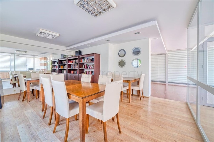 Простора квартира 1 + 1 в Джікджіллі